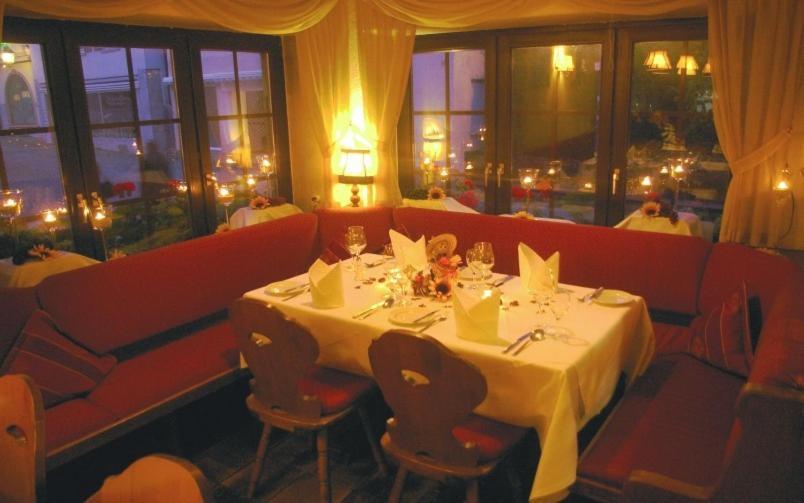 Zum Treuen Bartel Hotel Markgroningen Luaran gambar